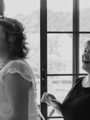 Célébration et danse lors de la soirée