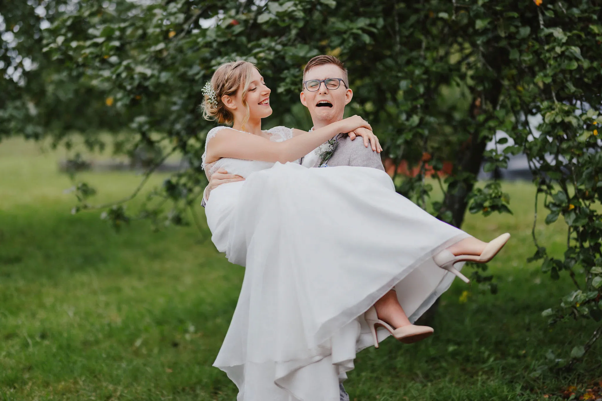 Photographie du mariage de Jenifer et Benjamin à la Ferme du Banneway.