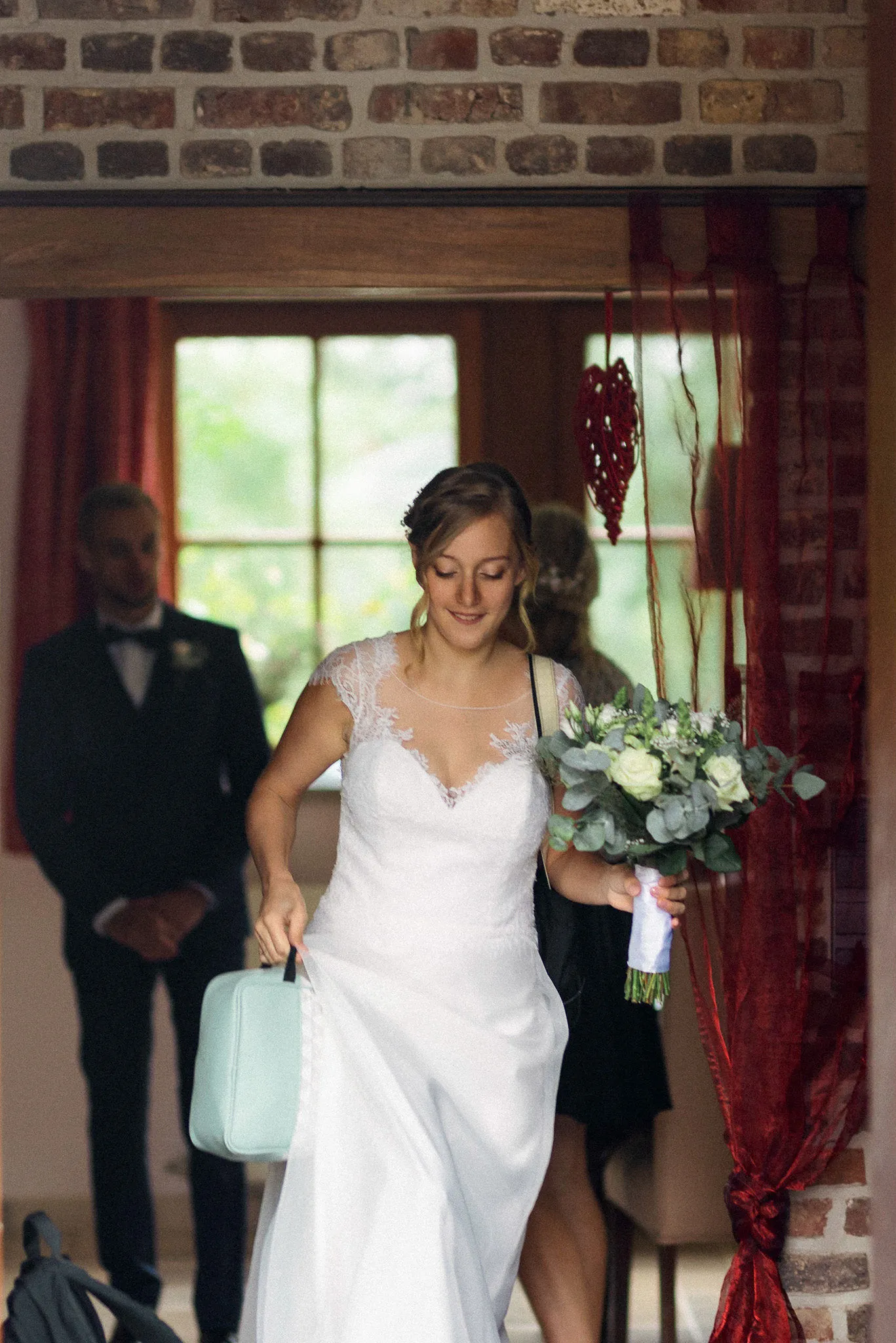 Photographie du mariage de Jenifer et Benjamin à la Ferme du Banneway.
